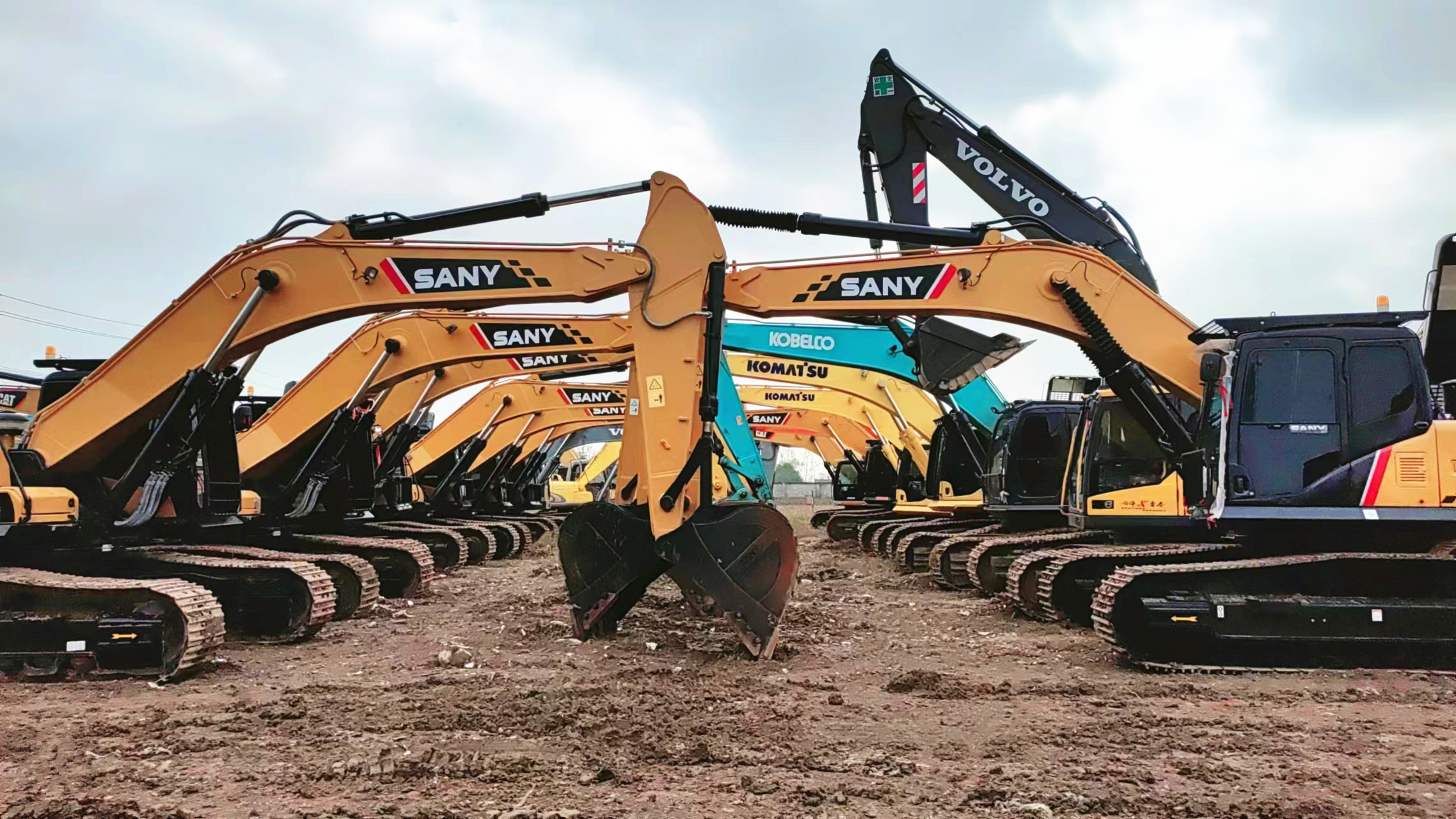 chất lượng Máy xúc đào đã qua sử dụng nhà máy sản xuất