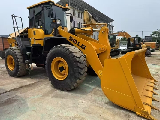 Máy tải bánh xe SDLG 956 được sản xuất ở Trung Quốc với bộ phận động cơ và bơm gốc Máy tải đầu tiên LG956L để bán