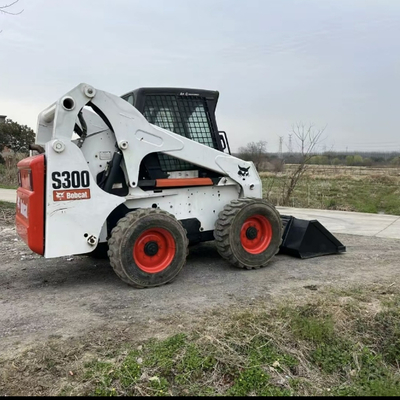 Turbo Diesel T7 Hệ thống treo Superior Original Bobcat S300 Máy xúc lật bánh xích 74HP